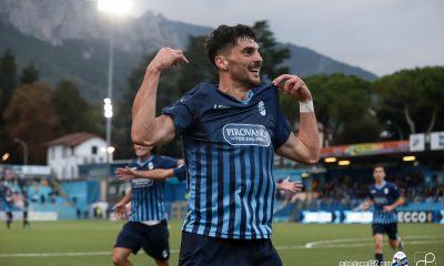 Mastroianni Lecco esultanza2